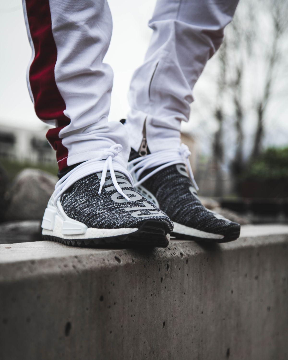 跑步鞋图片素材