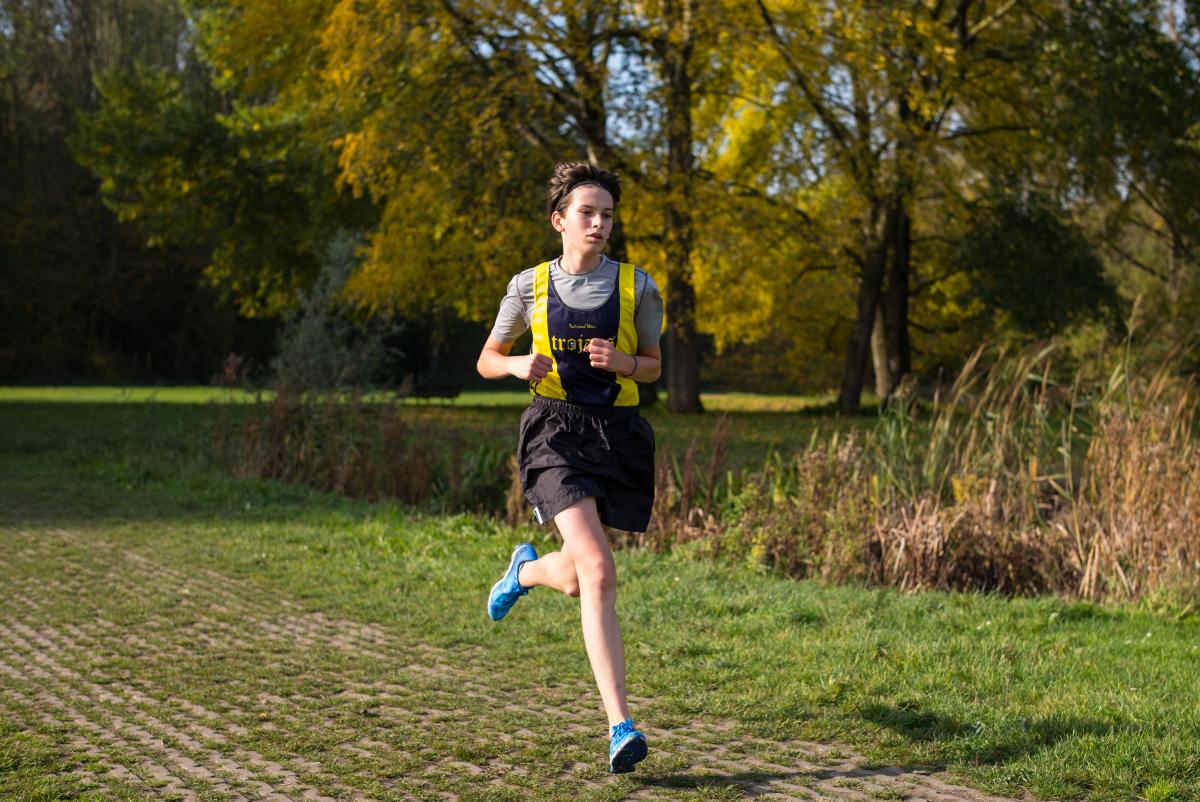 户外休闲封面图片